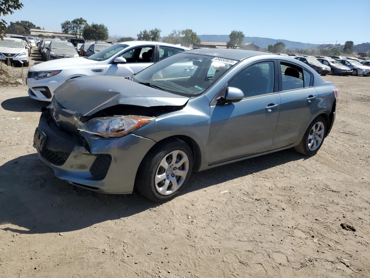 2012 Mazda 3 I