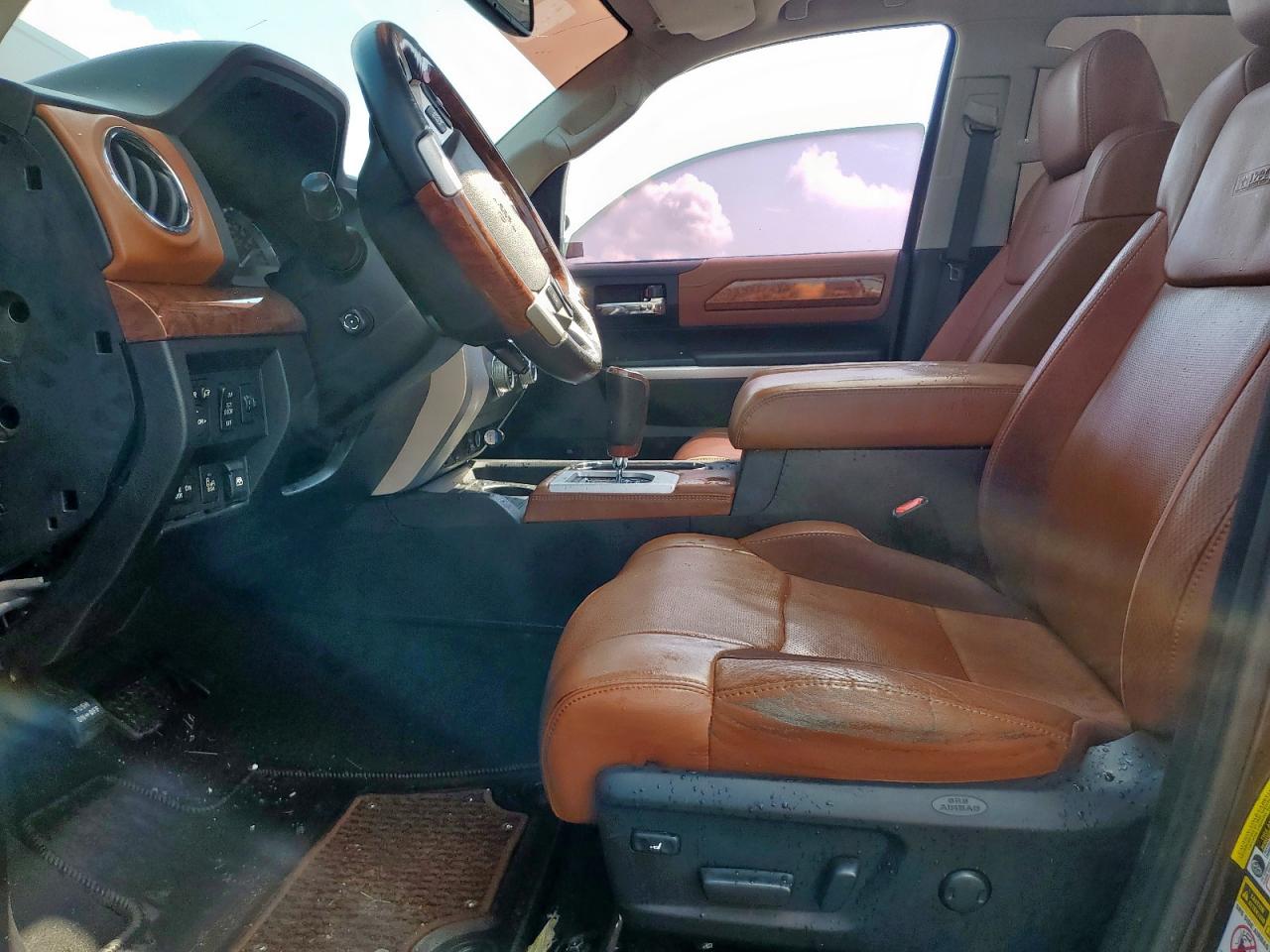 2014 Toyota Tundra Crewmax Platinum VIN: 5TFGY5F1XEX165380 Lot: 70627725