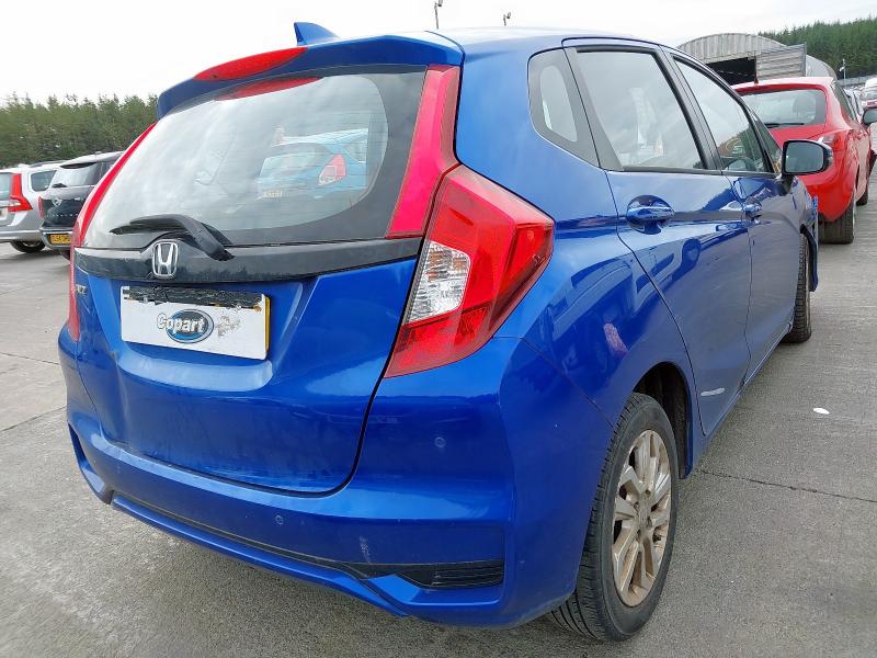 2018 HONDA JAZZ SE I-VTEC 