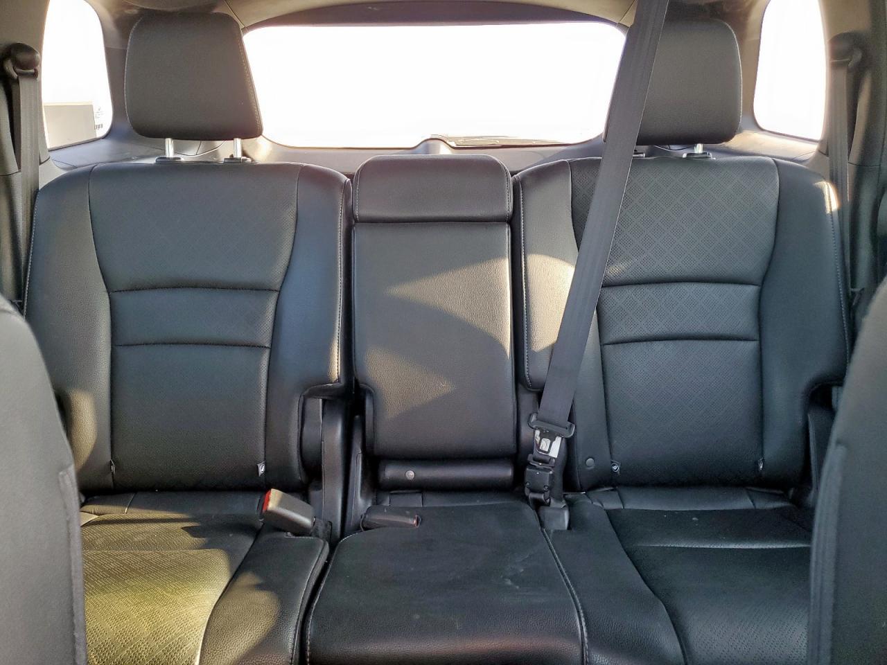 2019 Honda Passport Exl VIN: 5FNYF7H56KB005623 Lot: 68930585