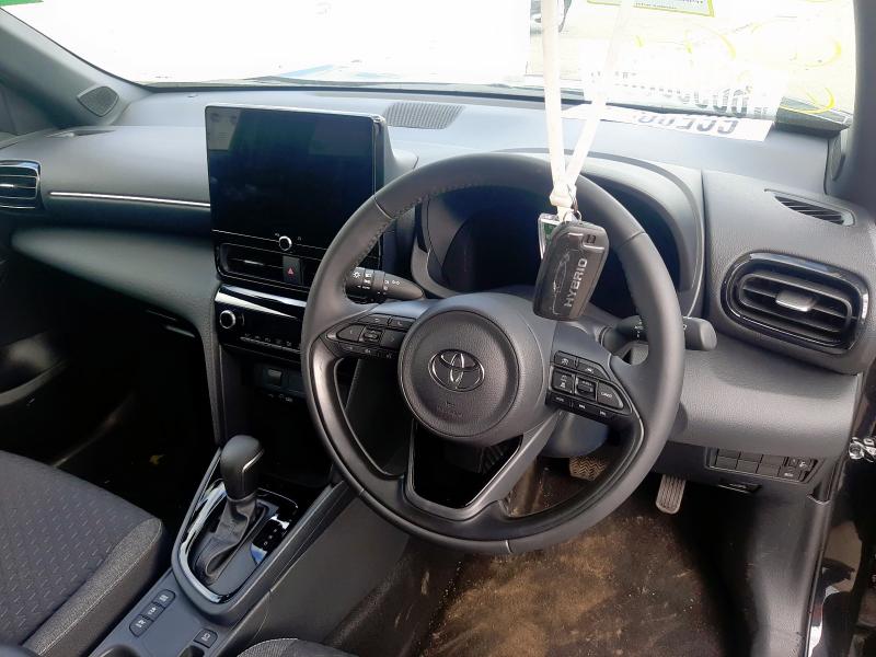 2025 TOYOTA YARIS CROSS DESIGN HEV AU 1.5 HYBRID DESIGN 5DR CVT
