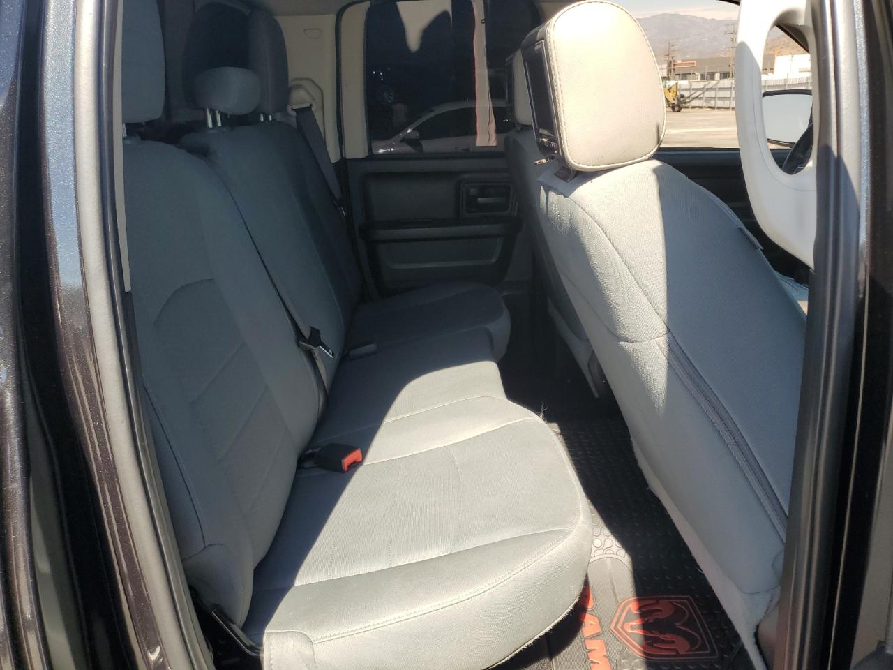 2015 Ram 1500 St VIN: 1C6RR6FT8FS770548 Lot: 70189295