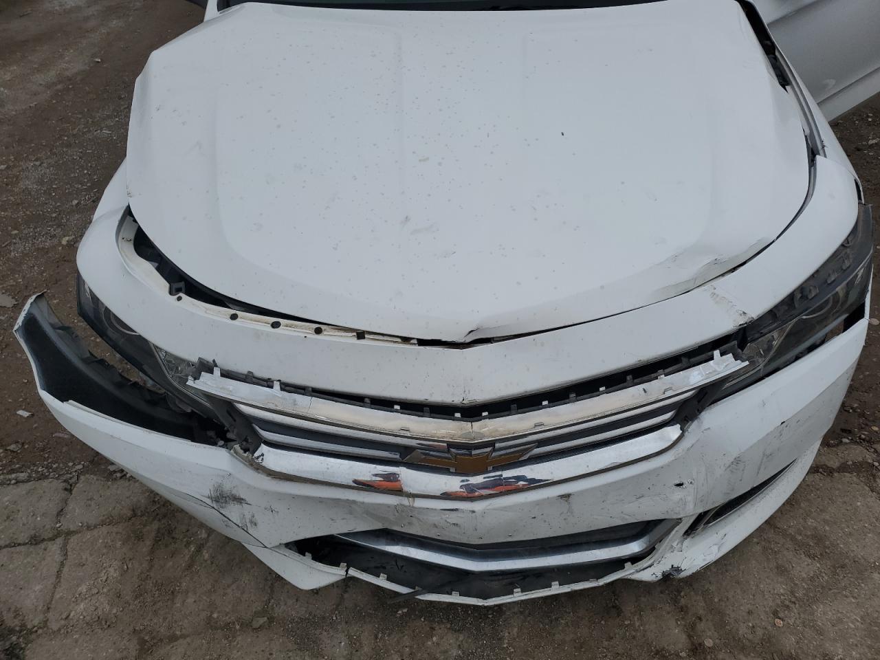 2018 Chevrolet Impala Lt VIN: 1G1105SAXJU135951 Lot: 70464815