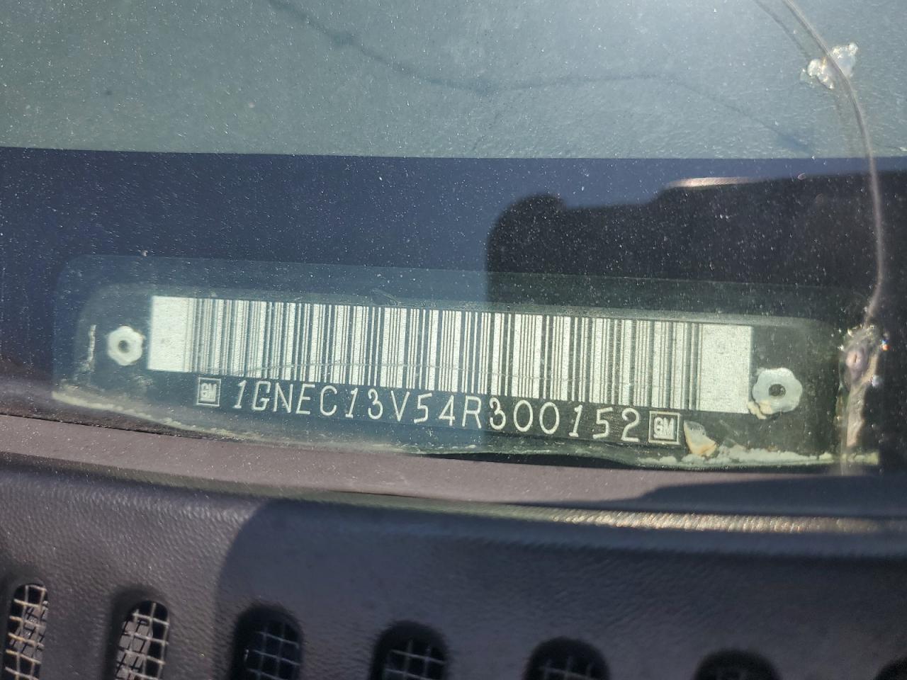 2004 Chevrolet Tahoe C1500 VIN: 1GNEC13V54R300152 Lot: 69614475