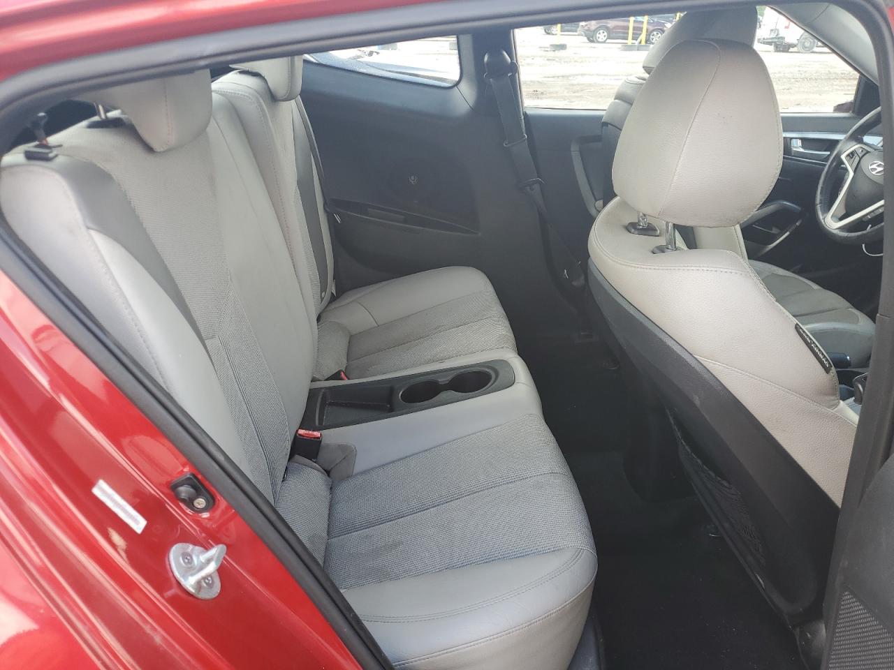 2012 Hyundai Veloster VIN: KMHTC6AD2CU022311 Lot: 69570585