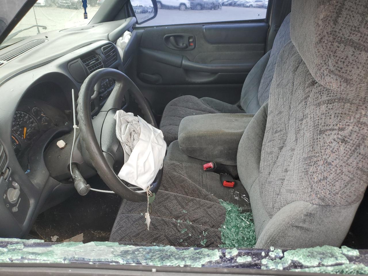 2001 GMC Sonoma VIN: 1GTCS145118108472 Lot: 67515675