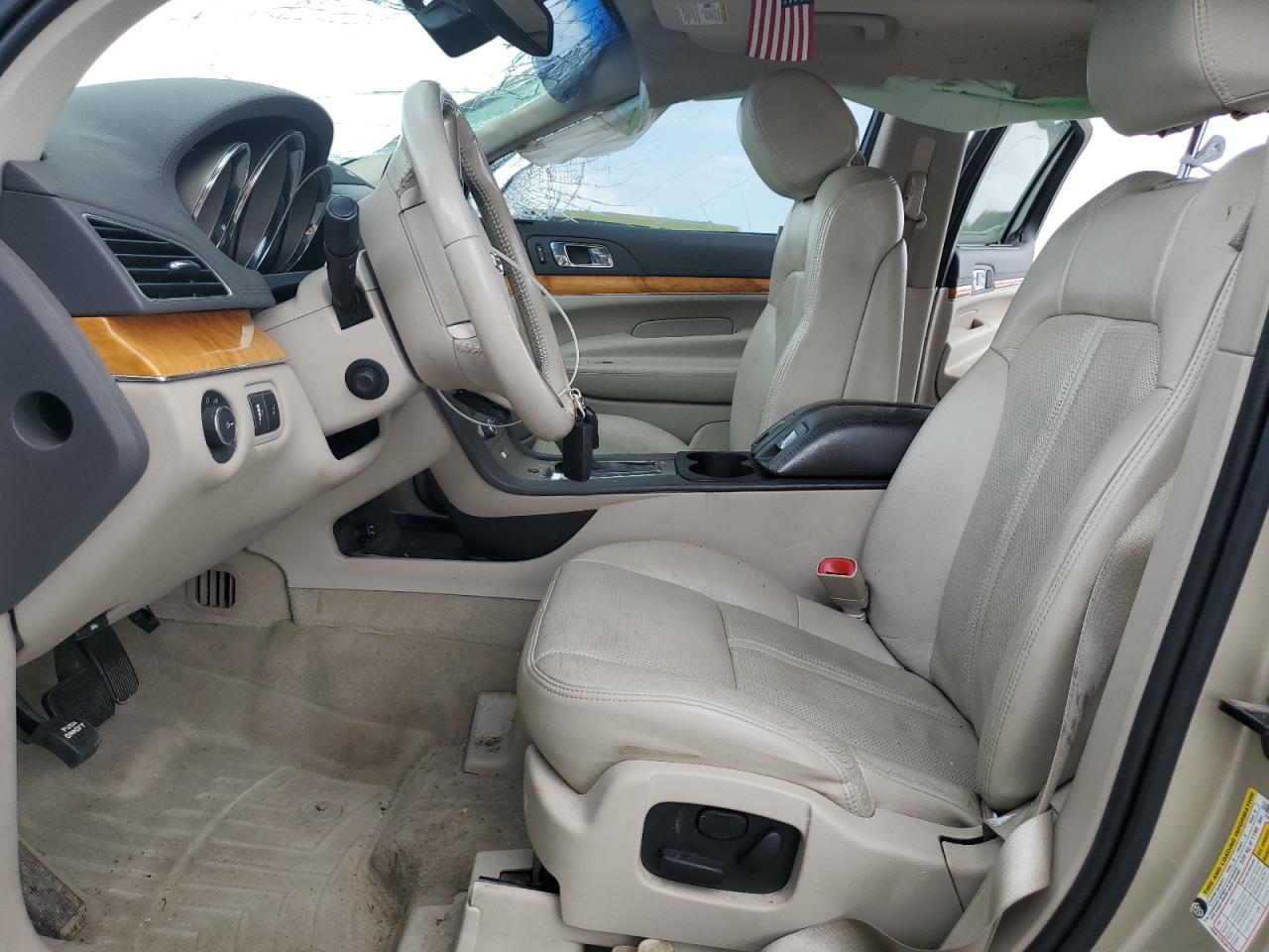 2011 Lincoln Mkt VIN: 2LMHJ5AT9BBJ54200 Lot: 67465695