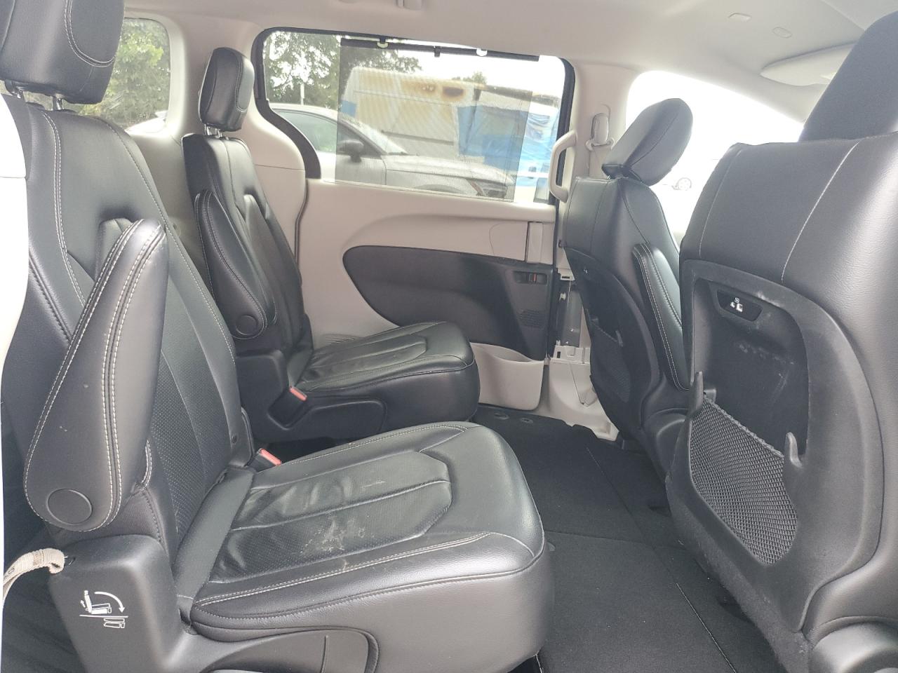 2022 Chrysler Pacifica Touring L VIN: 2C4RC1BG8NR179285 Lot: 68883505