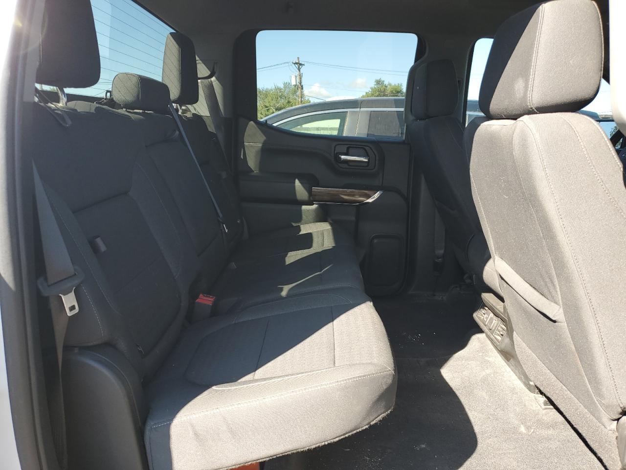 2022 Chevrolet Silverado Ltd K1500 Rst VIN: 1GCUYEET3NZ198327 Lot: 69552415