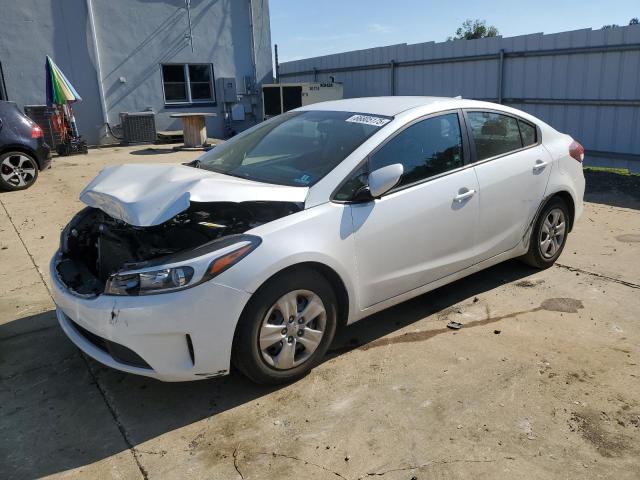  KIA FORTE 2018 Белы