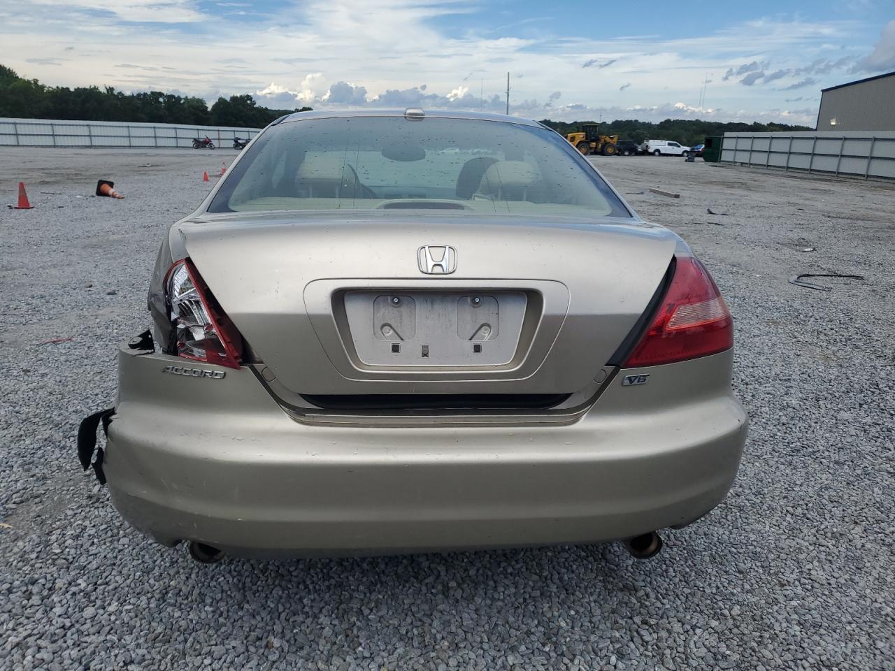 2005 Honda Accord Ex VIN: 1HGCM82665A005742 Lot: 68895895
