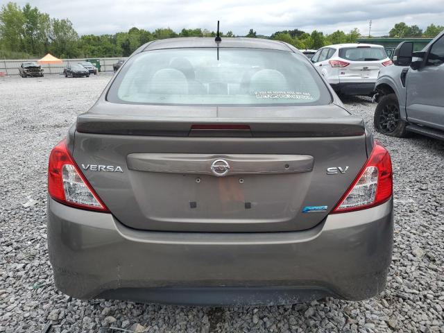  NISSAN VERSA 2016 Szary
