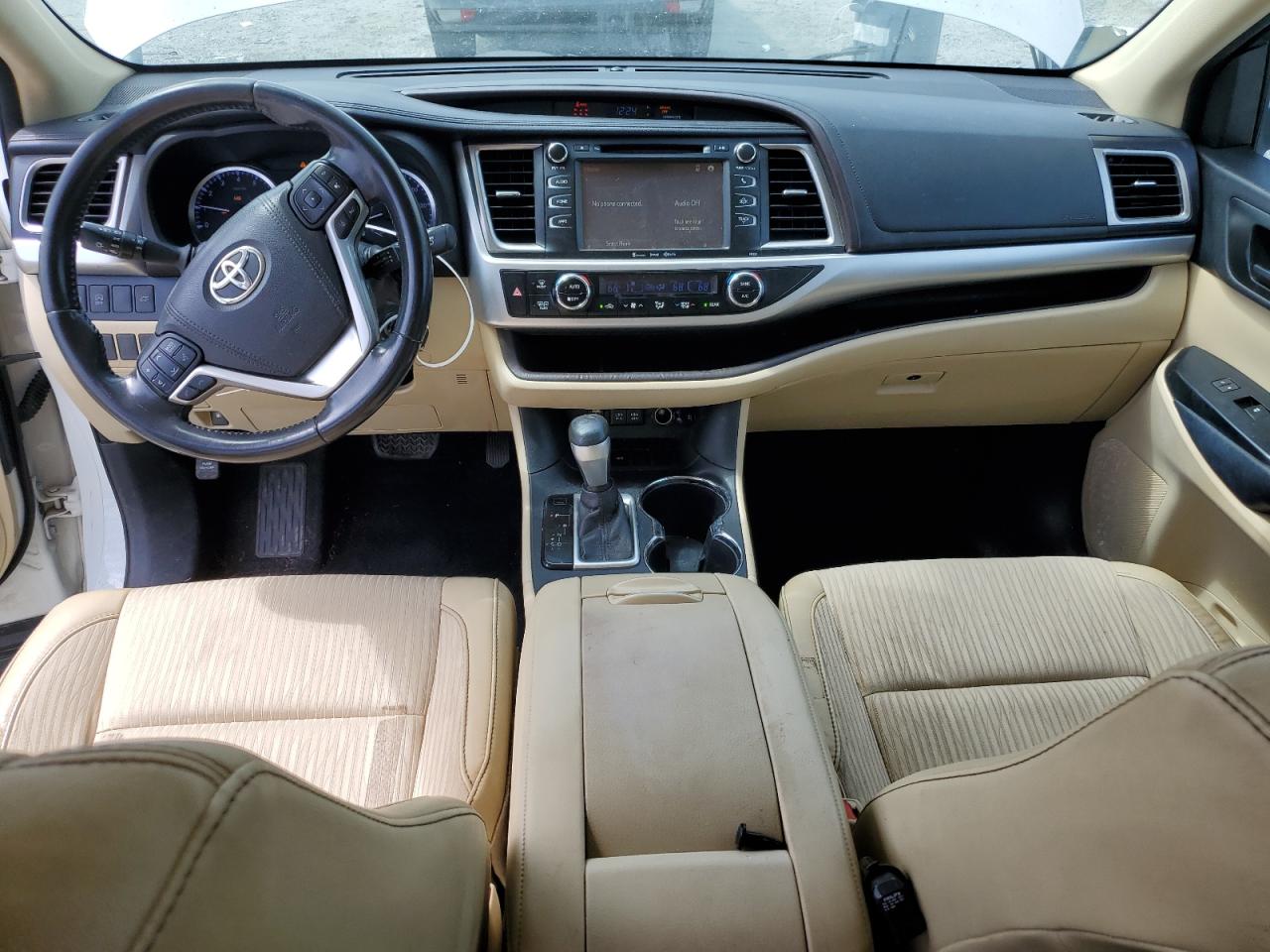 2017 Toyota Highlander Le VIN: 5TDZZRFH1HS204474 Lot: 70444555