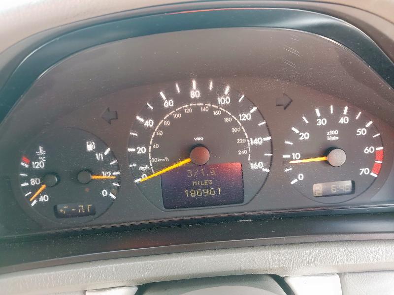 2001 MERCEDES CLK 320  