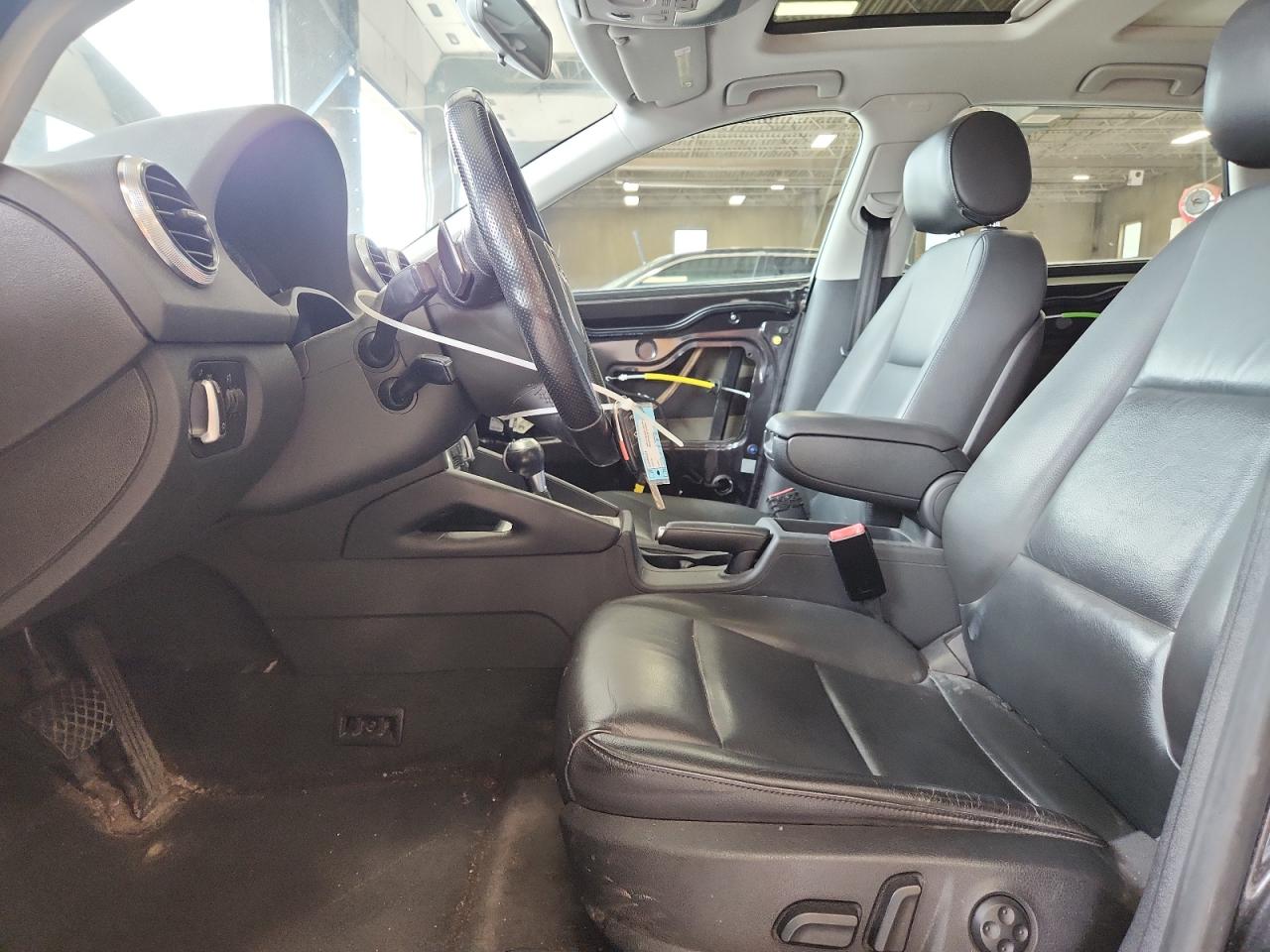 2011 Audi A3 Premium Plus VIN: WAUMFAFM0BA056076 Lot: 68357775