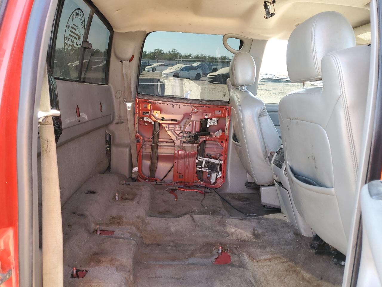 2006 Chevrolet Silverado K1500 VIN: 2GCEK13T661199046 Lot: 69686085