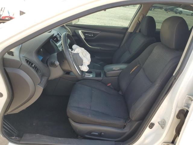 Sedans NISSAN ALTIMA 2016 Biały