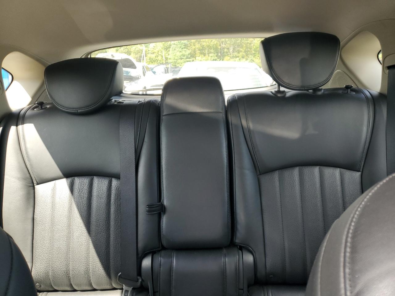 2015 Infiniti Qx50 VIN: JN1BJ0HR2FM770987 Lot: 70192735