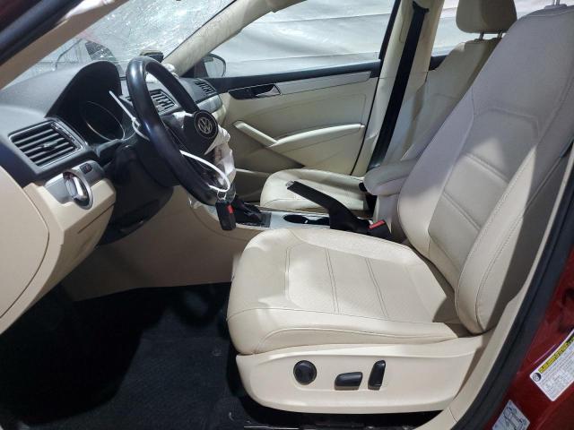  VOLKSWAGEN PASSAT 2019 Красный