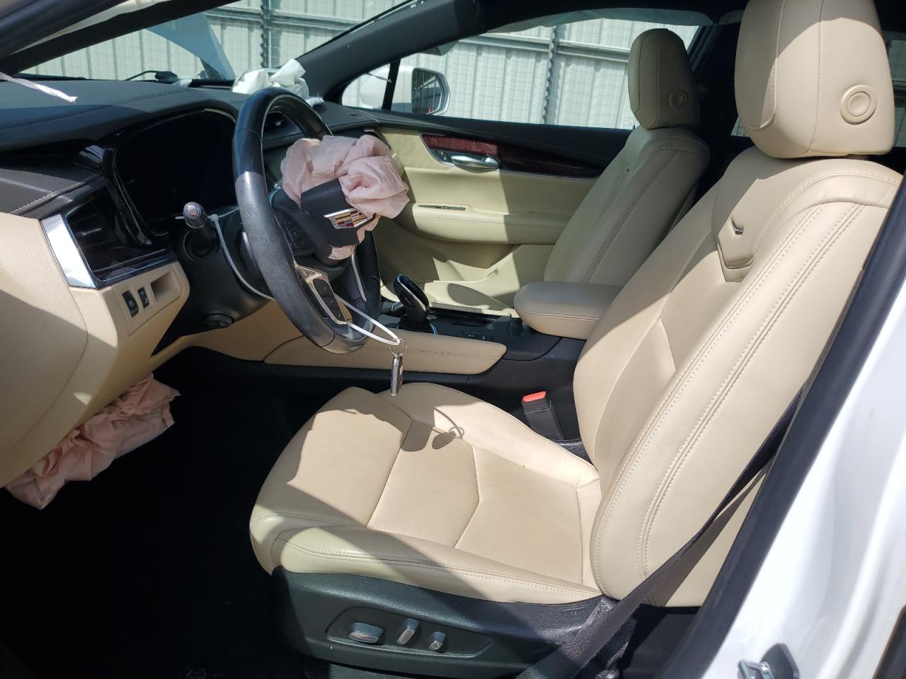 2019 Cadillac Xt5 Premium Luxury VIN: 1GYKNERS4KZ193502 Lot: 67543115