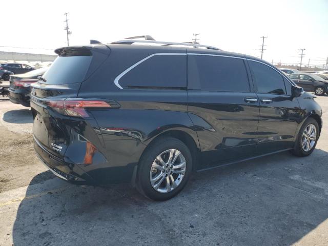  TOYOTA SIENNA 2024 Черный