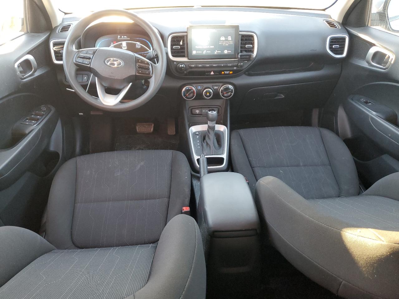 2023 Hyundai Venue Se VIN: KMHRB8A35PU220810 Lot: 68199715