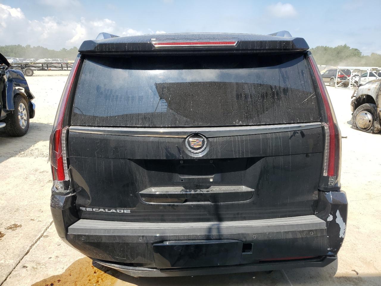 2015 Cadillac Escalade Luxury VIN: 1GYS4BKJ3FR201419 Lot: 67530115