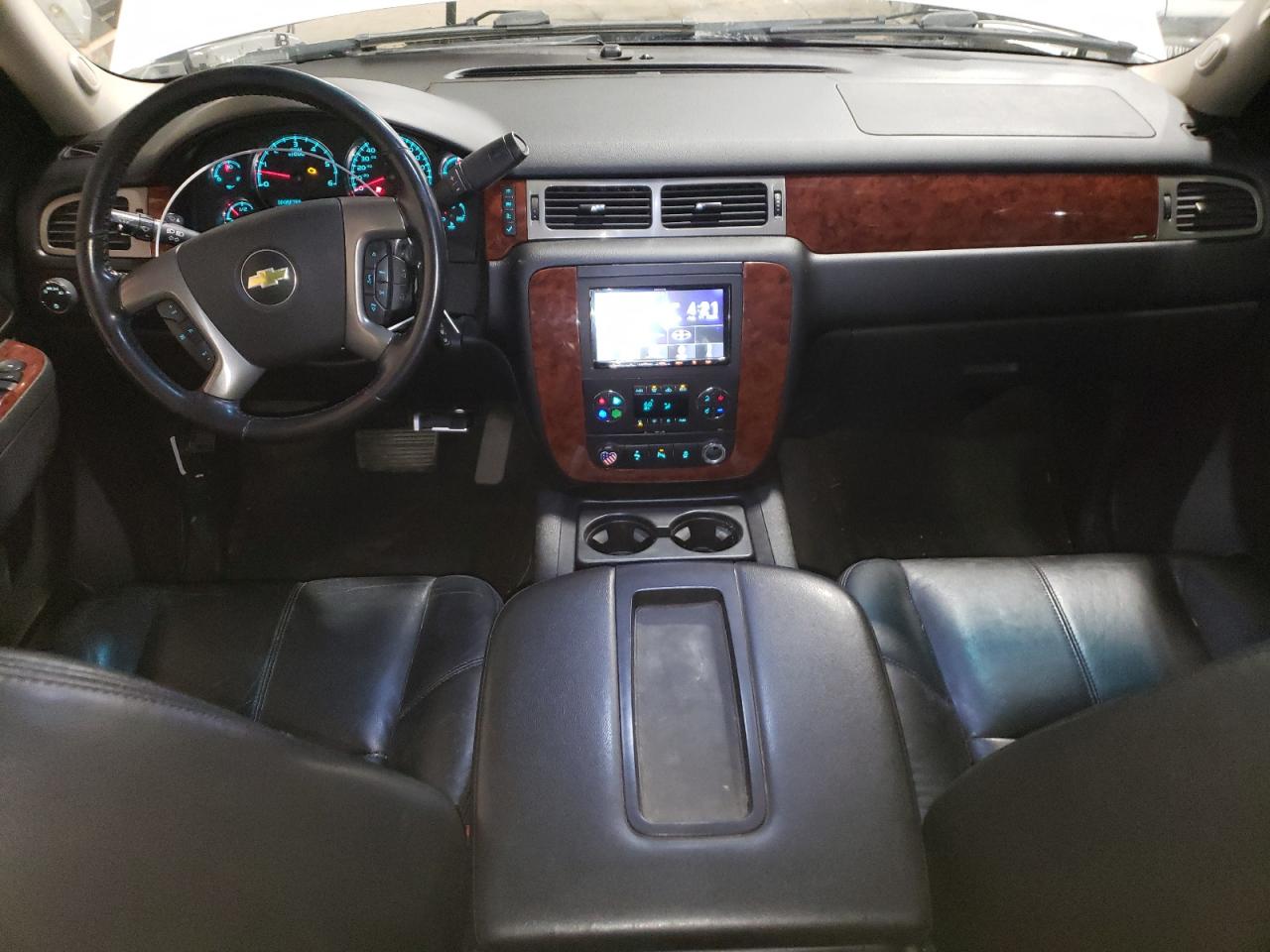 2013 Chevrolet Tahoe K1500 Lt VIN: 1GNSKBE01DR210848 Lot: 68551965