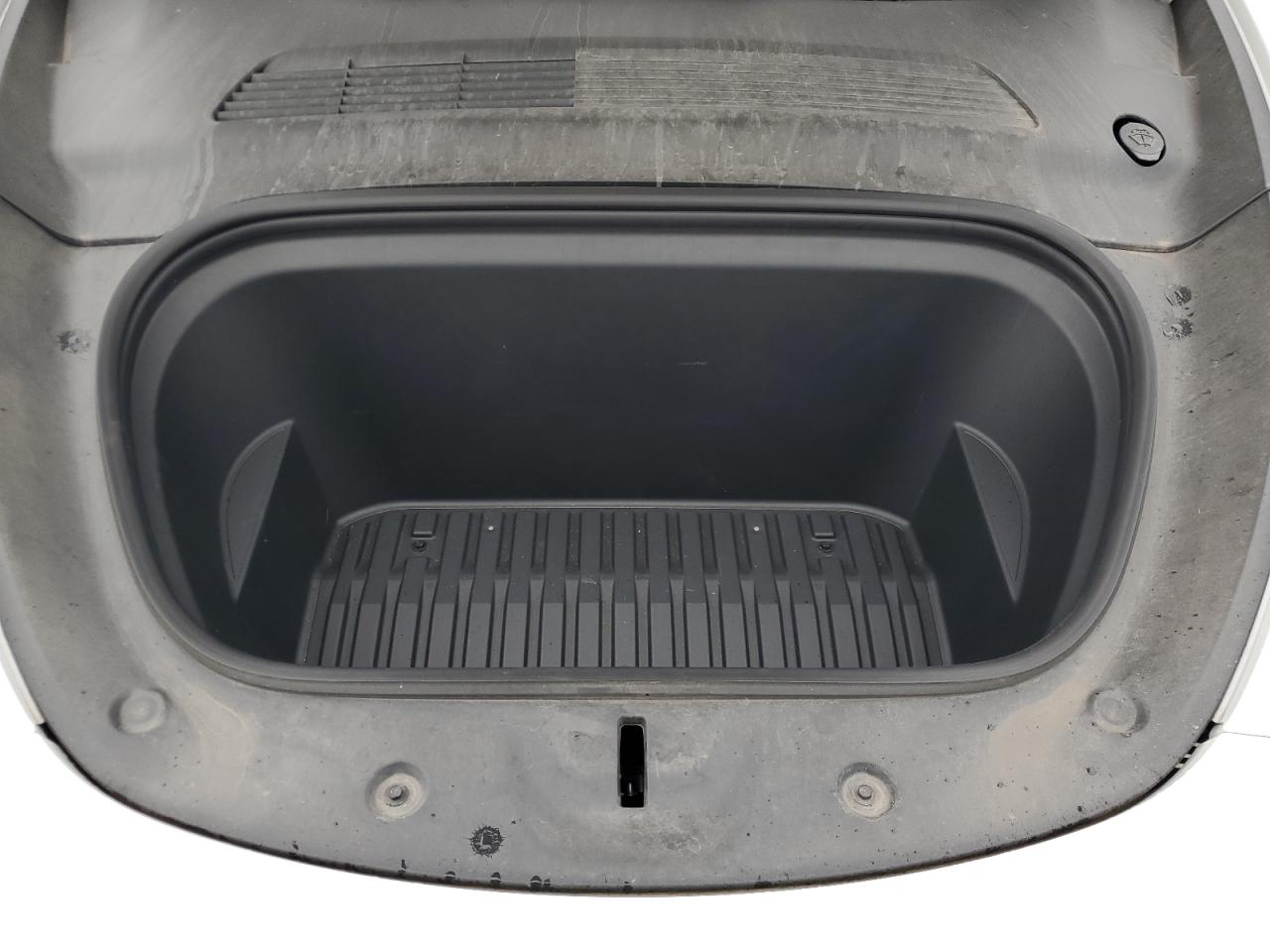 2021 Tesla Model Y VIN: 5YJYGDEE9MF179186 Lot: 70700815