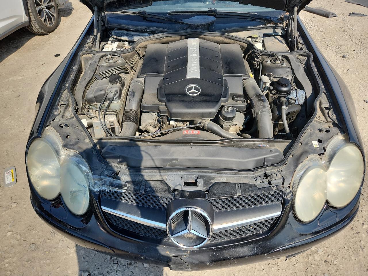 2005 Mercedes-Benz Sl 500 VIN: WDBSK75F15F105240 Lot: 70762935