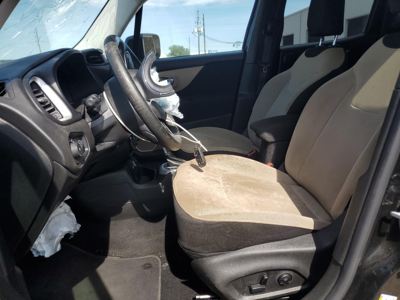 2015 Jeep Renegade Latitude VIN: ZACCJABT4FPC06657 Lot: 68737385