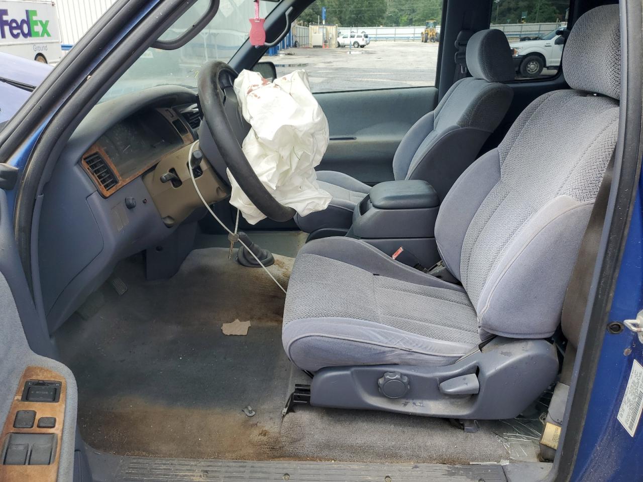 1998 Toyota T100 Xtracab Sr5 VIN: JT4UN24D2W0051455 Lot: 70645725