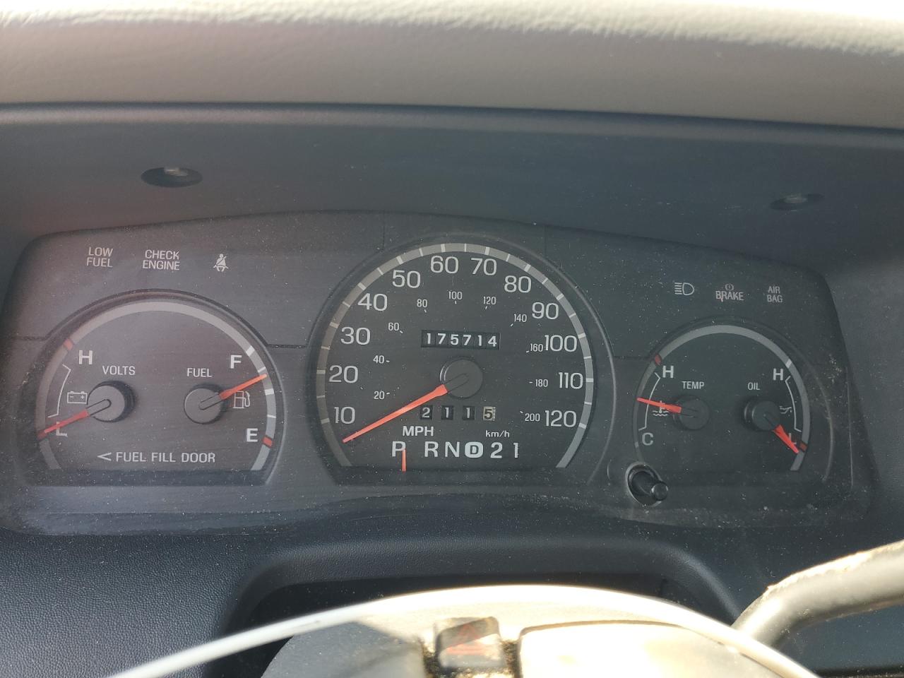 2003 Ford Crown Victoria Lx VIN: 2FAFP74W63X216427 Lot: 68753725