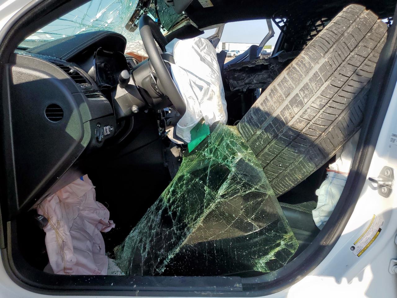 2023 Chrysler 300 S VIN: 2C3CCABT5PH556087 Lot: 66772125