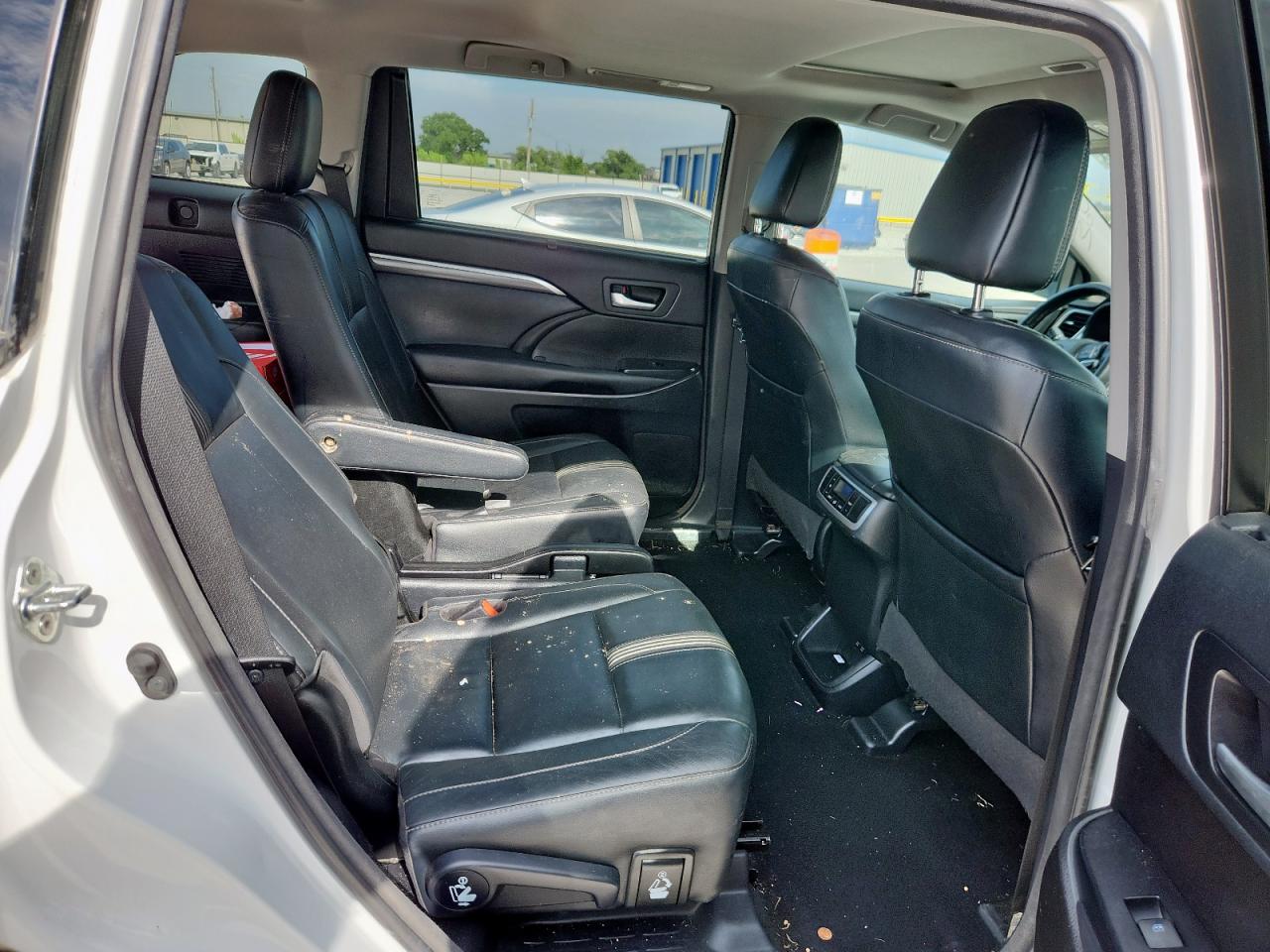 2018 Toyota Highlander Se VIN: 5TDKZRFH2JS541078 Lot: 69371435