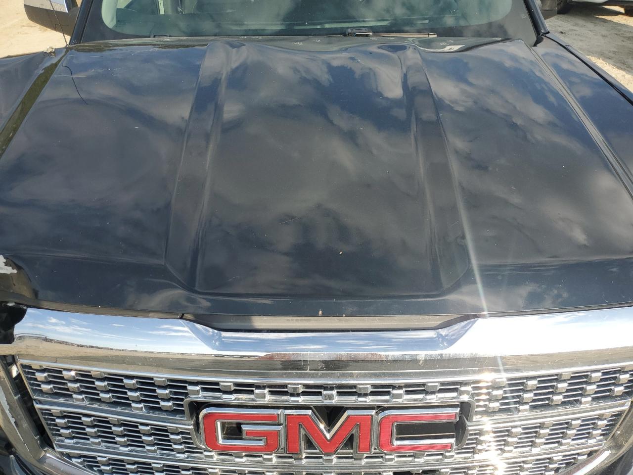 2017 GMC Sierra K1500 Denali VIN: 3GTU2PEJ2HG410263 Lot: 70102065