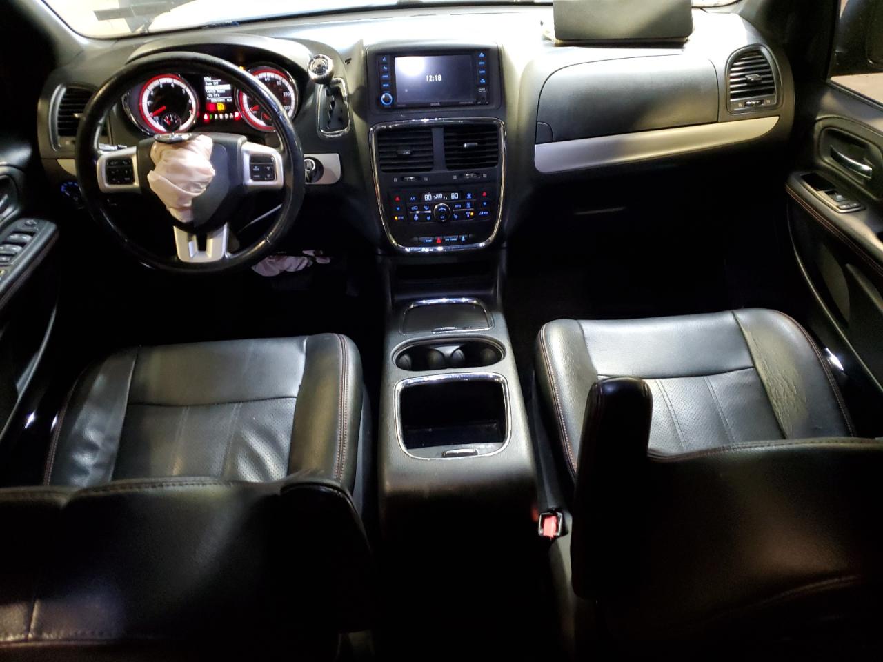 2014 Dodge Grand Caravan R/T VIN: 2C4RDGEG2ER184932 Lot: 68705615