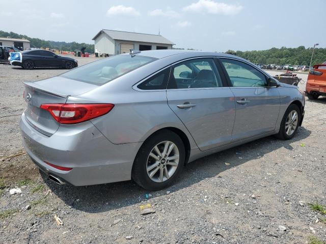 Sedans HYUNDAI SONATA 2017 Srebrny