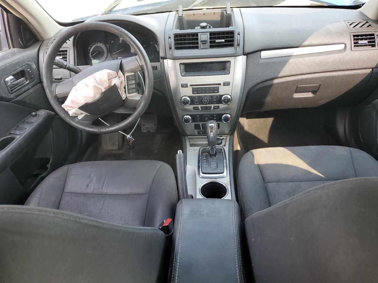 2012 Ford Fusion Se VIN: 3FAHP0HA6CR238912 Lot: 71110285