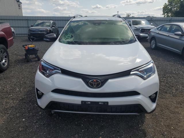 Parquets TOYOTA RAV4 2017 White