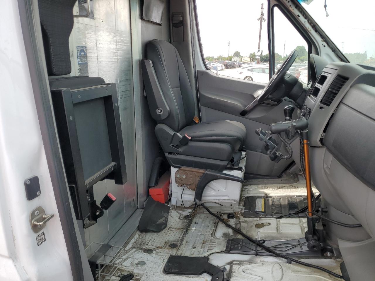 2015 Mercedes-Benz Sprinter 2500 VIN: WD3PE8DB5FP129193 Lot: 70860435
