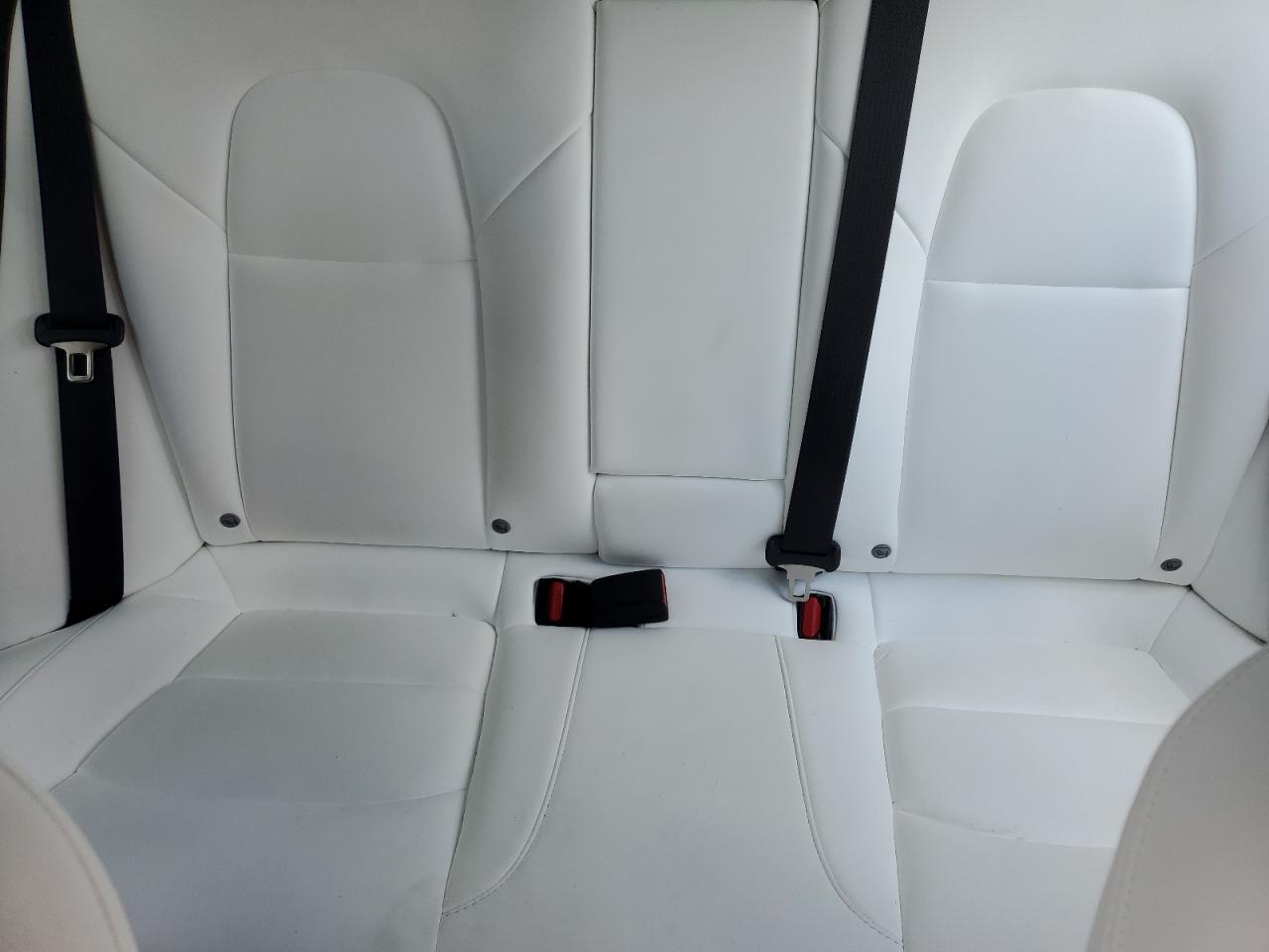 2022 Tesla Model 3 VIN: 5YJ3E1EB7NF200672 Lot: 68168405