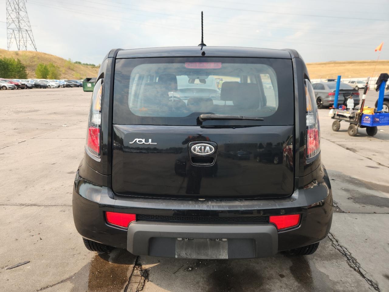 2011 Kia Soul VIN: KNDJT2A12B7289150 Lot: 69746085