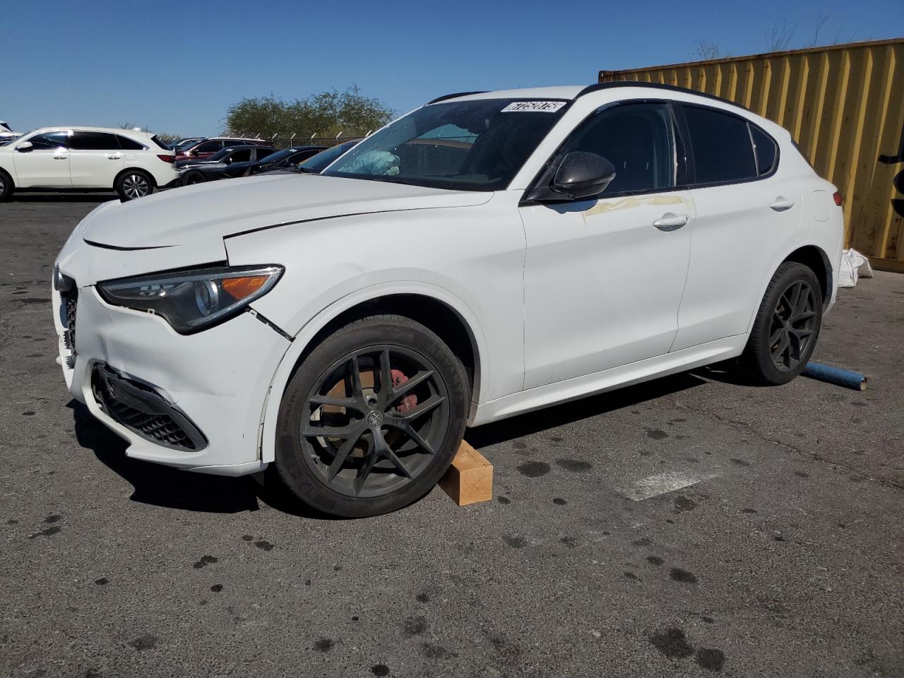 Vehicle photo