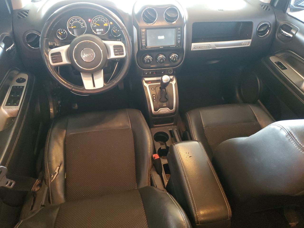 2017 Jeep Compass Latitude VIN: 1C4NJCEB9HD206551 Lot: 70112315