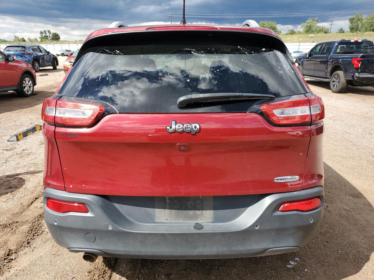 2017 Jeep Cherokee Latitude VIN: 1C4PJLCB0HW598223 Lot: 70700755