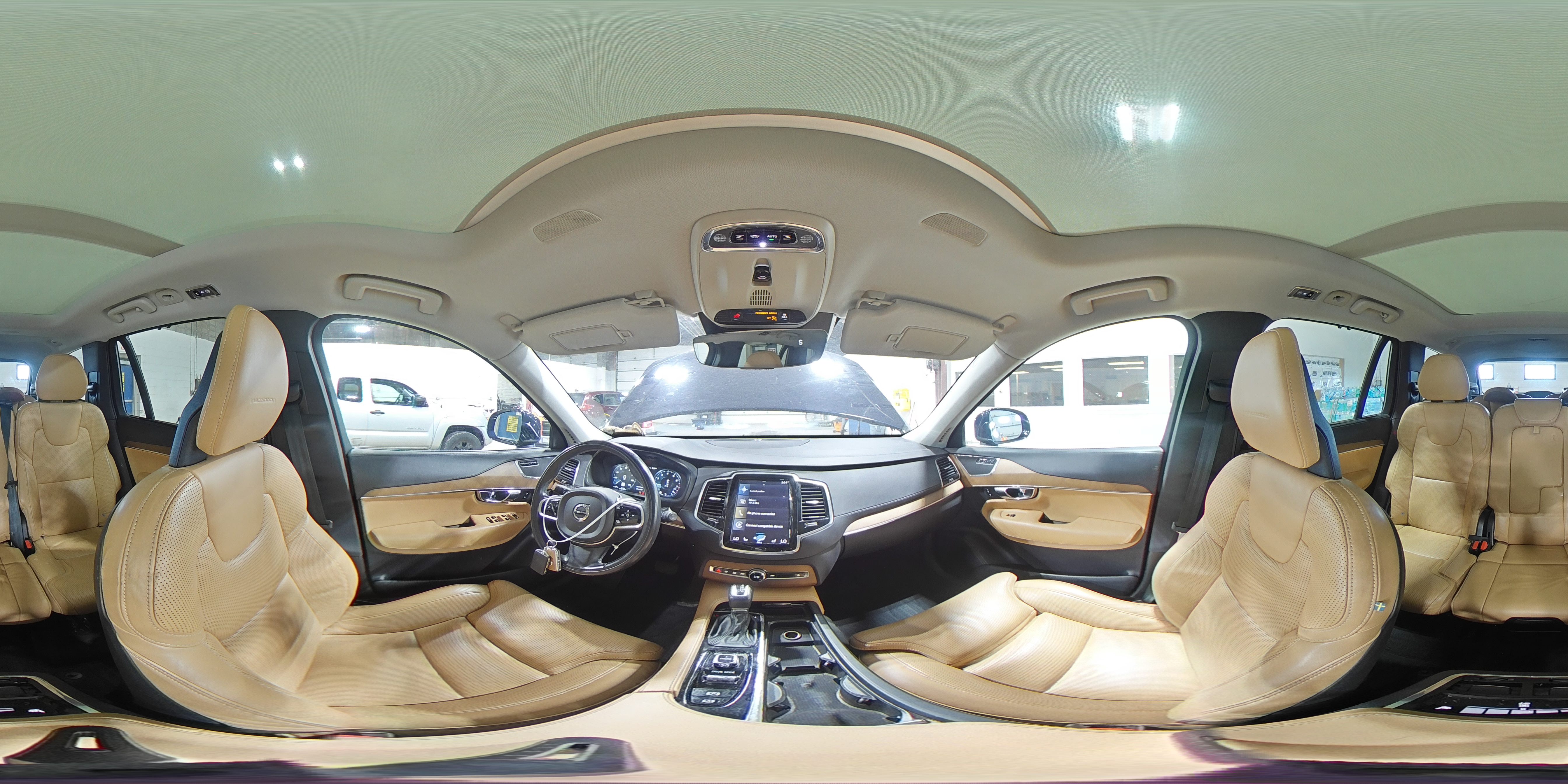 2016 Volvo Xc90 T6 VIN: YV4A22PL2G1089114 Lot: 68530485