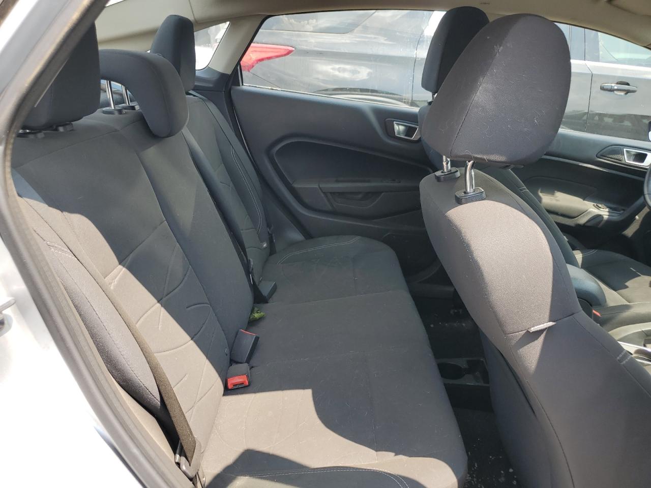 3FADP4BJ6FM110170 2015 Ford Fiesta Se