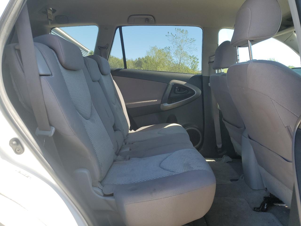 2008 Toyota Rav4 VIN: JTMZD33V485110195 Lot: 70205825