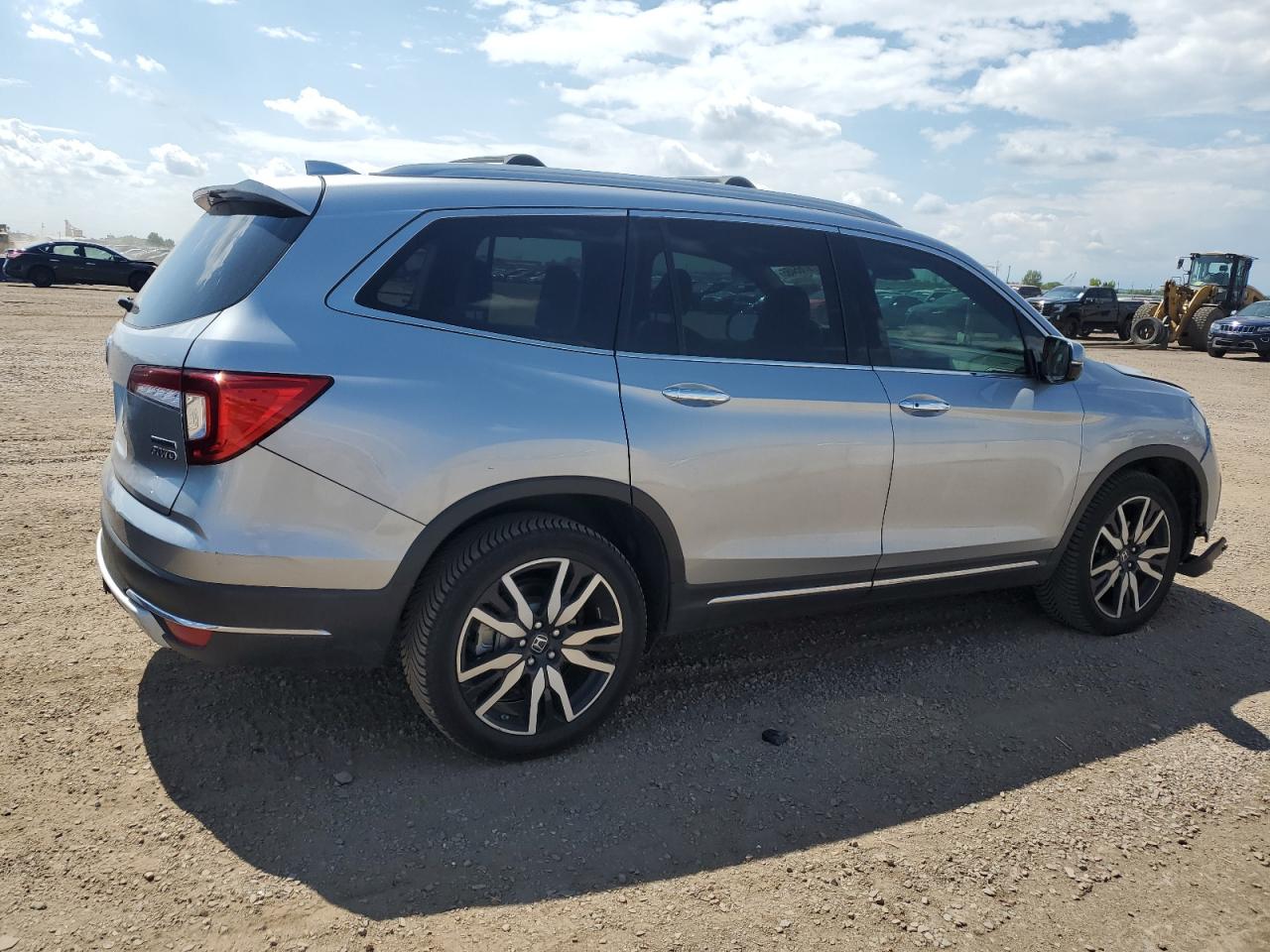 2019 Honda Pilot Touring VIN: 5FNYF6H94KB097070 Lot: 70765465